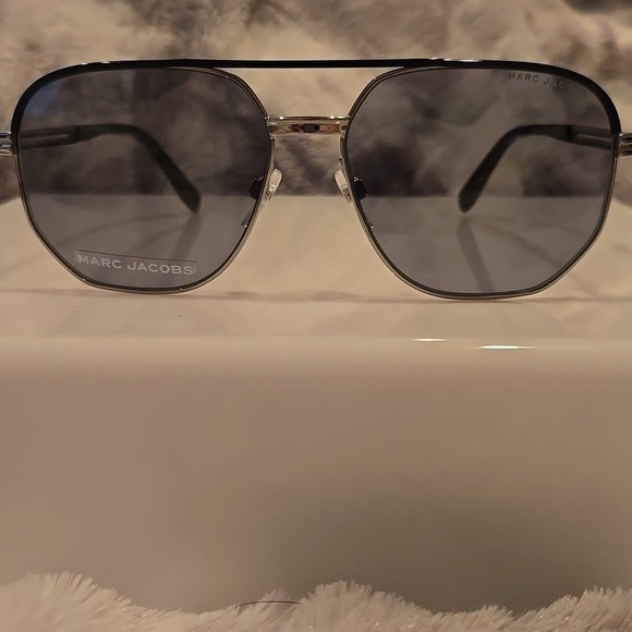 Marc Jacobs Black and Silver Sunglasses Brand New in Case main image 12